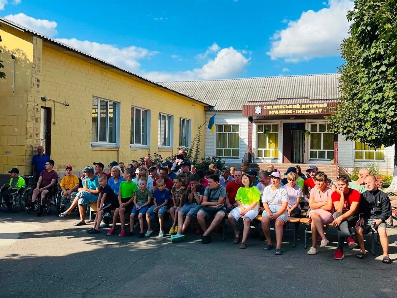 Міжнародна Дипломатична Гуманітарна Місія ОБСЄ здійснює гуманітарну діяльність, спрямовану на підтримку людей, які по…